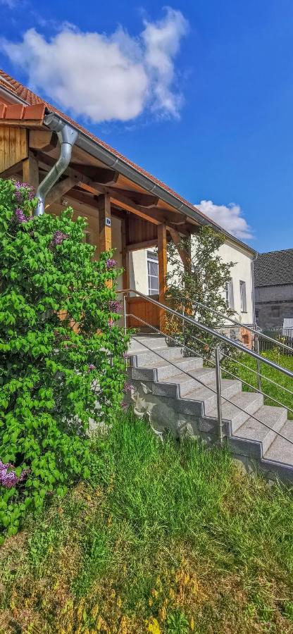 Apartment In Herrenhaus Gross Pinnow Exterior photo